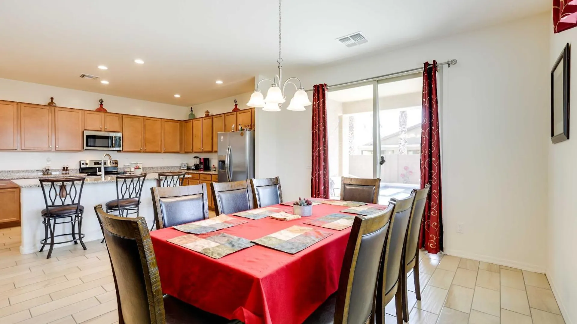 Holiday home Desert Den With Pool - 3 Miles To Goodyear Ballpark!